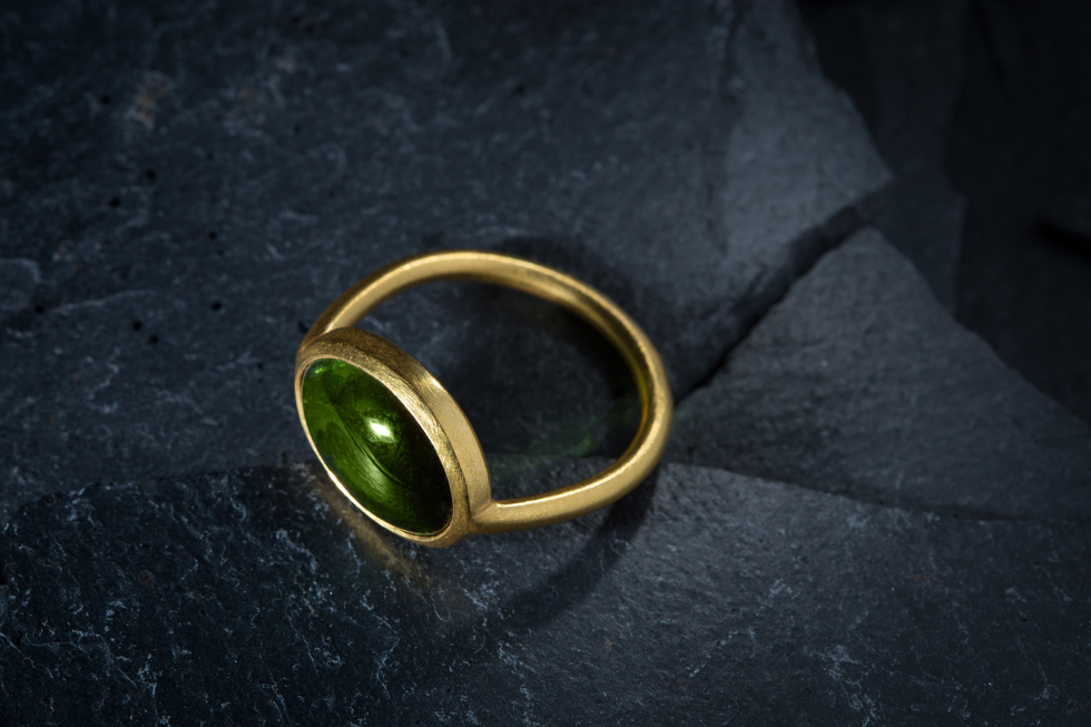 Gold ring with a tourmaline — Yves Gratas
