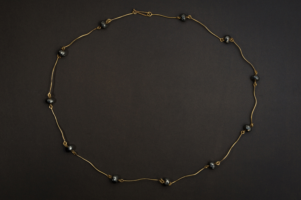 Gold necklace with hematites — Yves Gratas